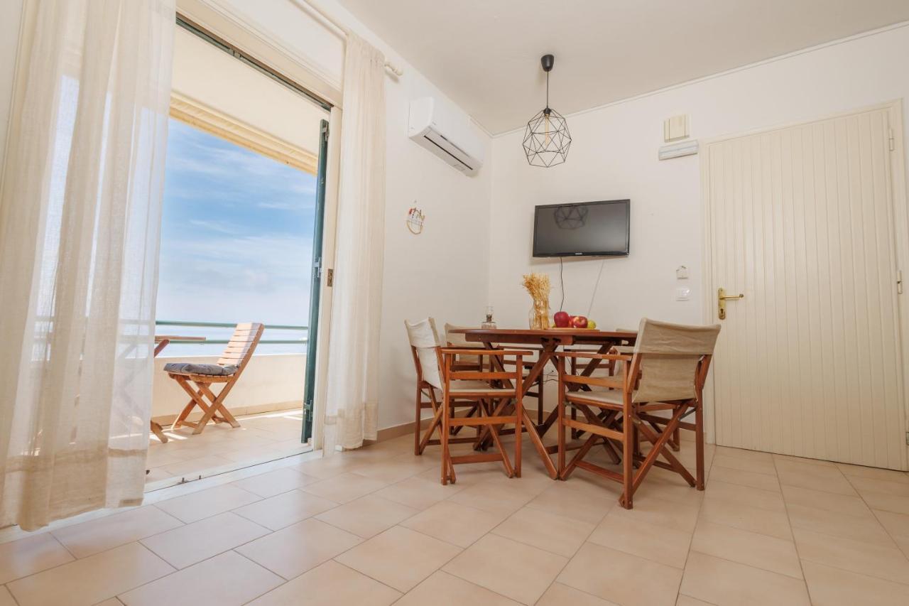 Kallopsia - Glifada Beach Menigos Resort By New Era Εξωτερικό φωτογραφία