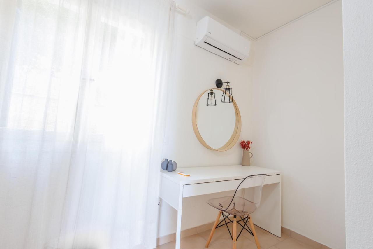 Kallopsia - Glifada Beach Menigos Resort By New Era Εξωτερικό φωτογραφία