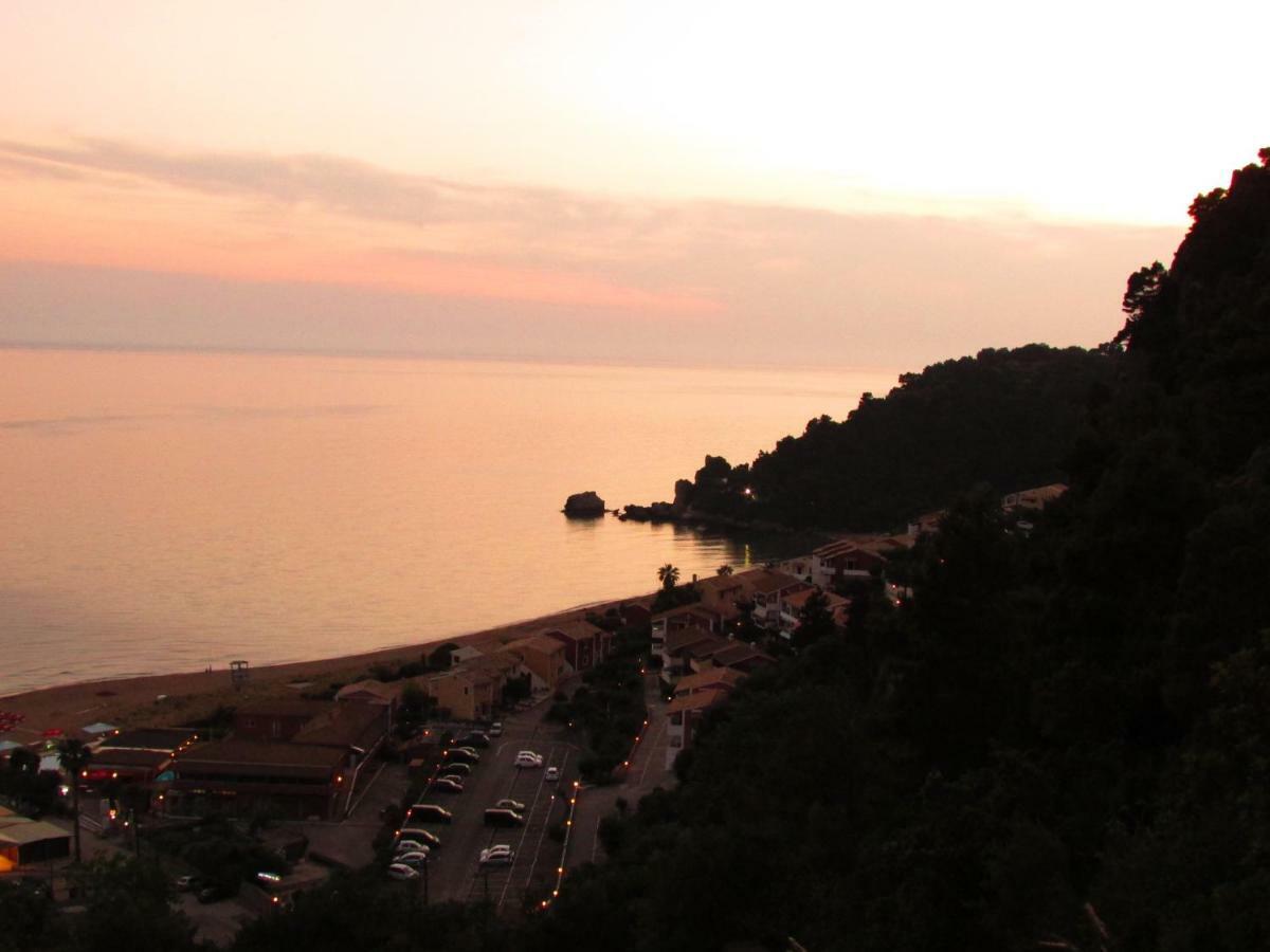 Kallopsia - Glifada Beach Menigos Resort By New Era Εξωτερικό φωτογραφία