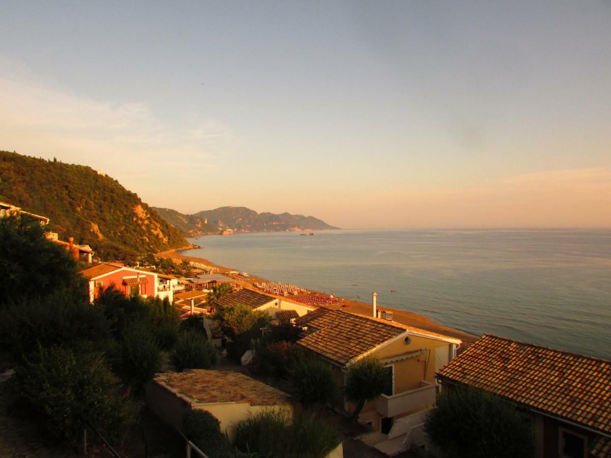 Kallopsia - Glifada Beach Menigos Resort By New Era Εξωτερικό φωτογραφία