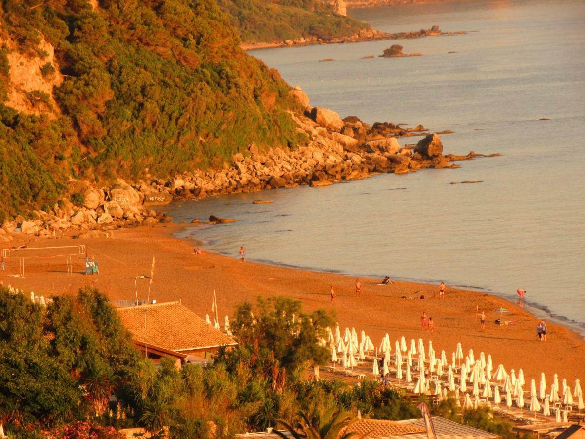 Kallopsia - Glifada Beach Menigos Resort By New Era Εξωτερικό φωτογραφία